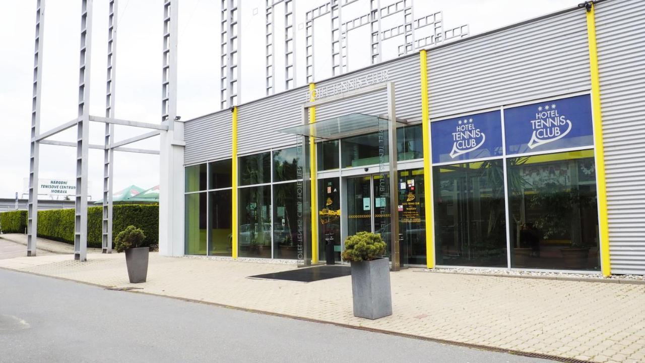 Hotel Tennis Club Prostějov Dış mekan fotoğraf