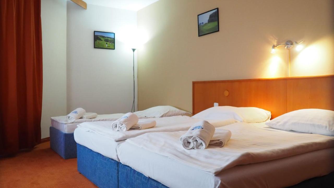 Hotel Tennis Club Prostějov Dış mekan fotoğraf