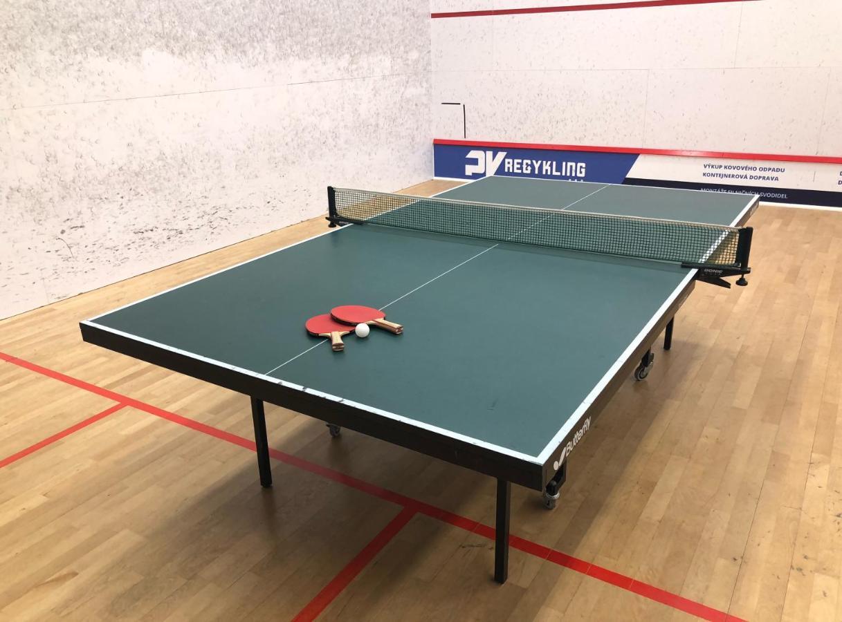 Hotel Tennis Club Prostějov Dış mekan fotoğraf