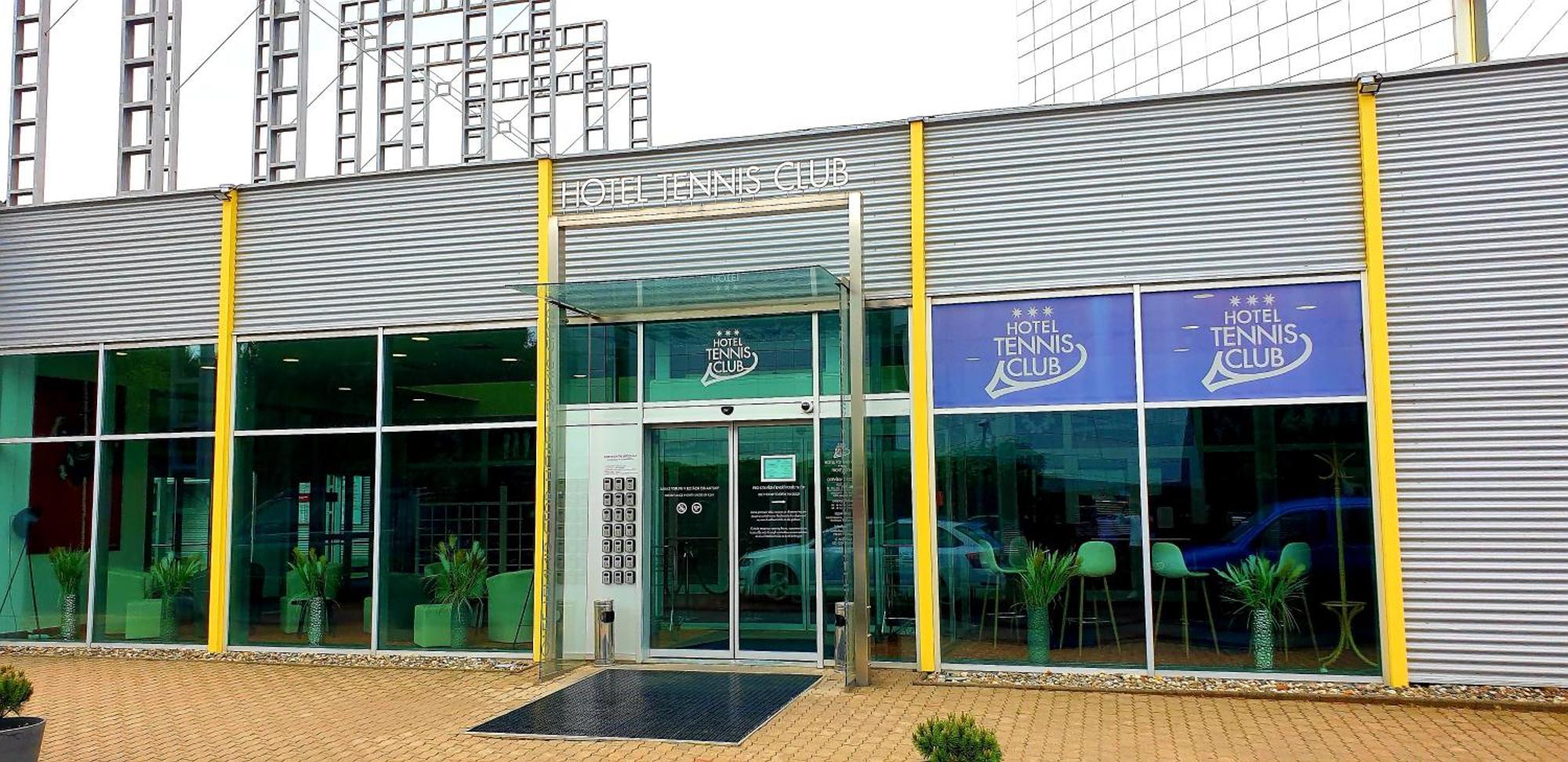 Hotel Tennis Club Prostějov Dış mekan fotoğraf